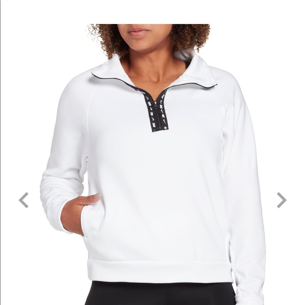 Women’s Medium Nike Fleece Quarter Zip